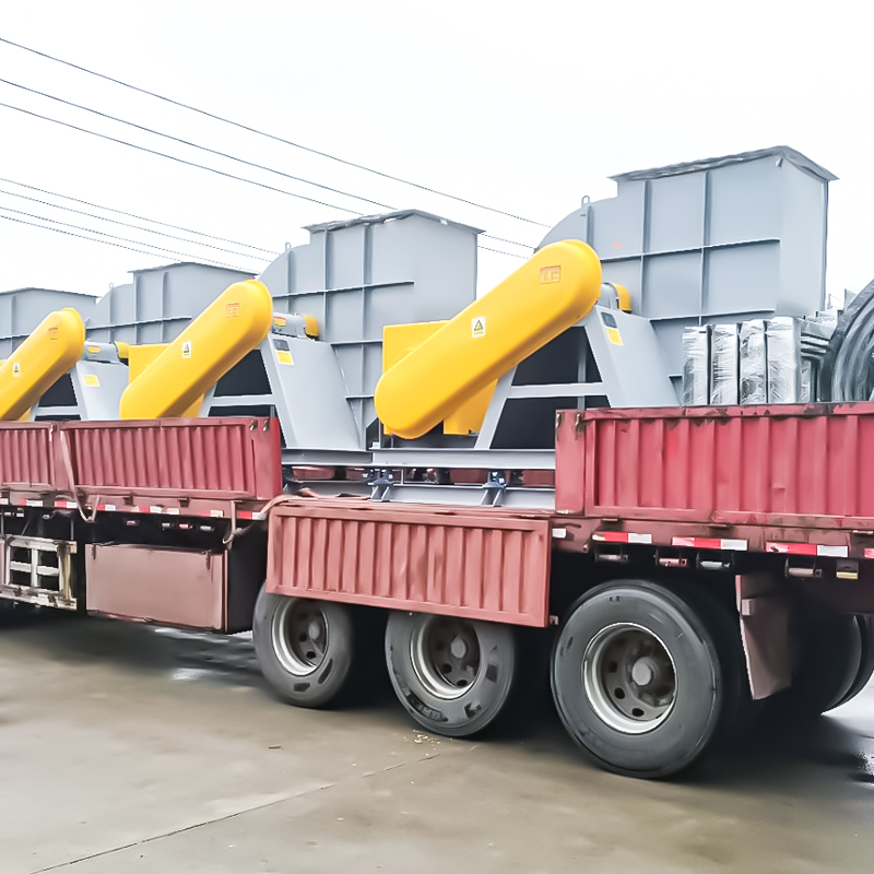 Hiiliteräksinen keskipakotuuletin